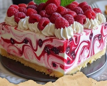 Raspberry Swirl Cheesecake